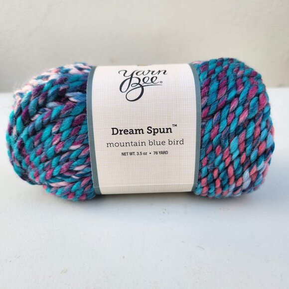 NEW Soft Yarn Bee Bulky for Crocheting Knitting Soft Skein 76 Yards 80% Acrylic - Picture 5 of 9